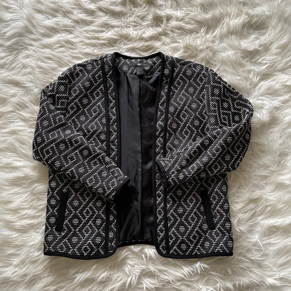 H&M Women’s Blazer - Picture 1 of 3